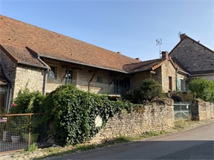 maison-villa à la vente -   71460  SAVIGNY-SUR-GROSNE, surface 170 m2 vente maison-villa - APR524881